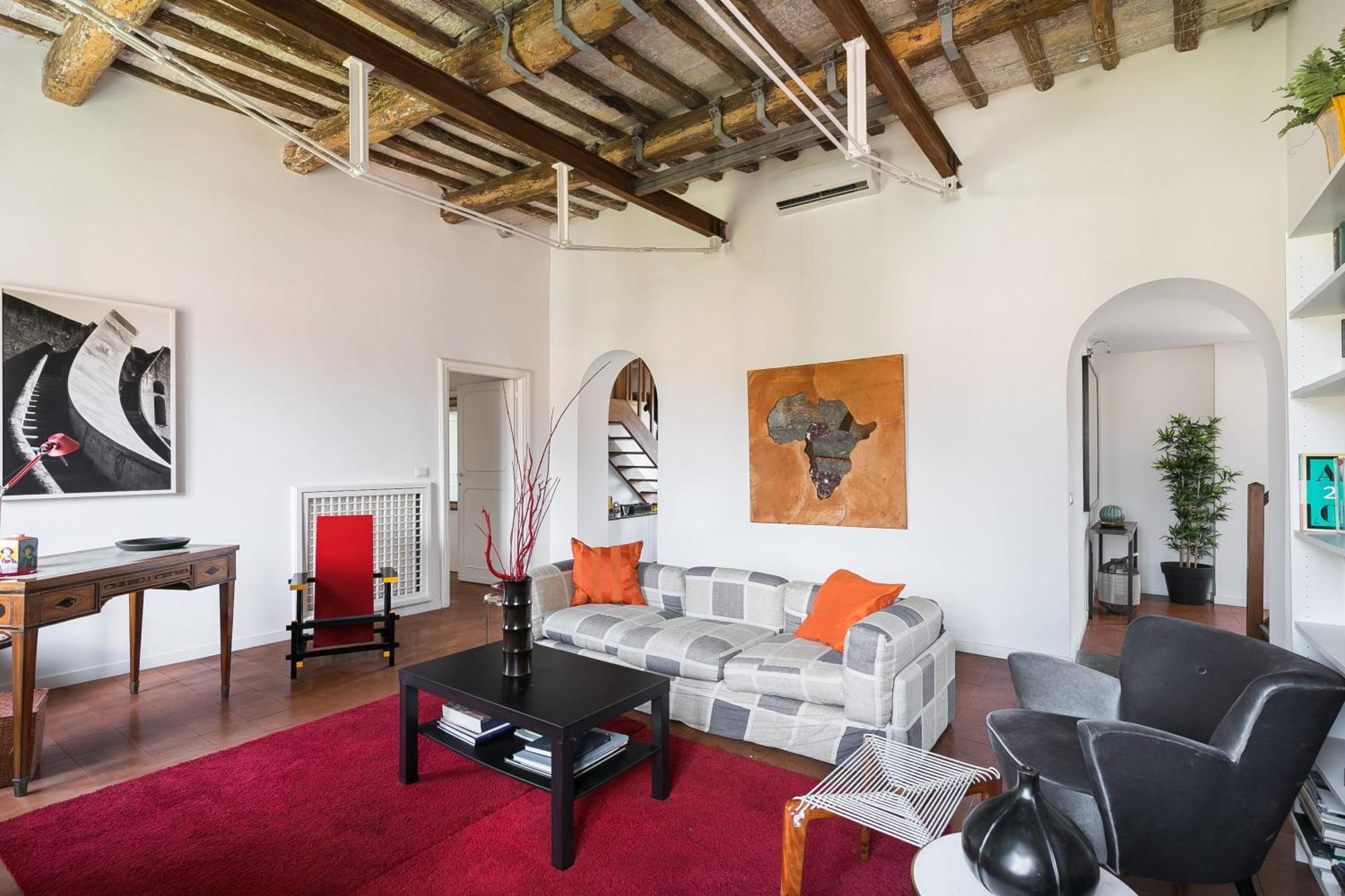 Trastevere Charming Penthouse Rom